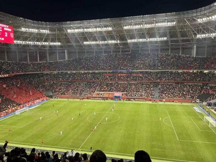 川渝德比战火重燃 重庆铜梁龙与成都蓉城上演进